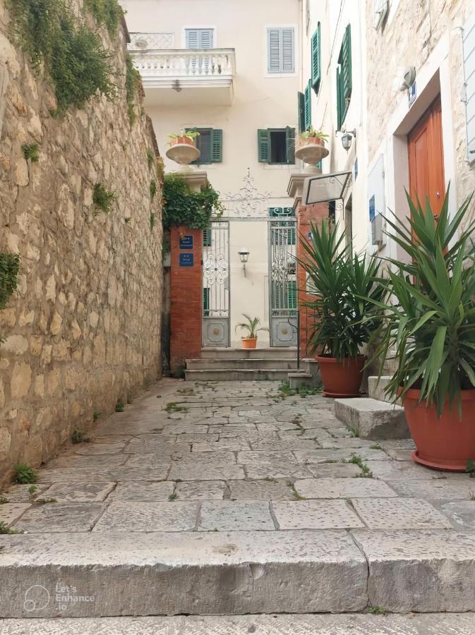 Garden Apartment Split Exterior foto